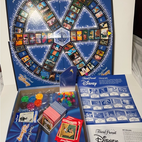 Trivial Pursuit Disney Edition Board Game Complete Parker Brothers - Picture 7 of 8